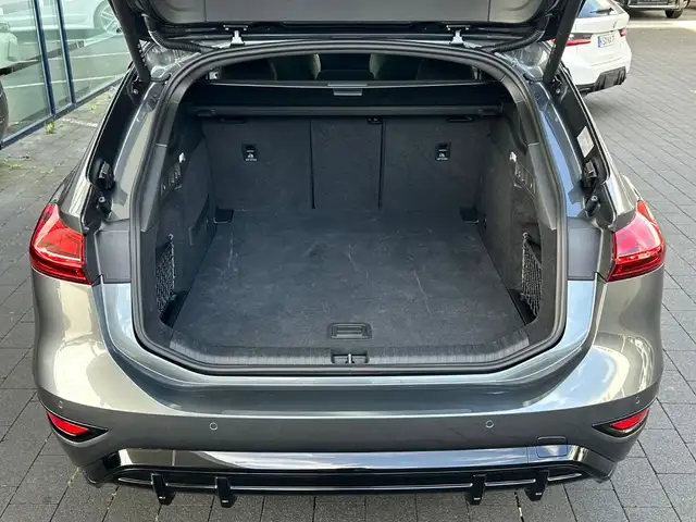 Audi A6 E-Tron view 8