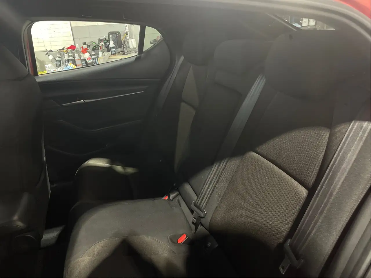 Mazda 3 снимка Mazda 3
