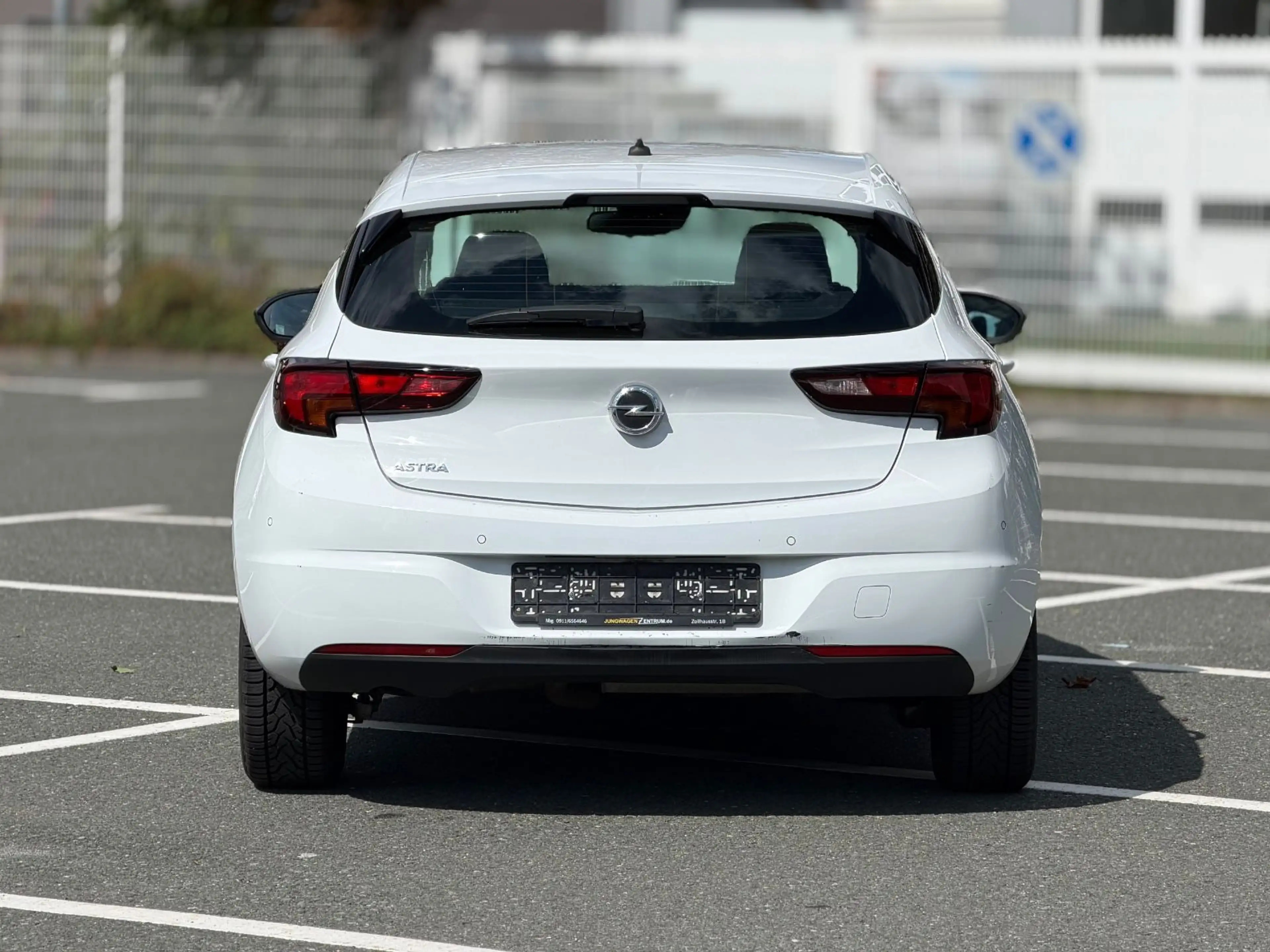 Opel Astra K Limo Klima LED PDC — photo 11