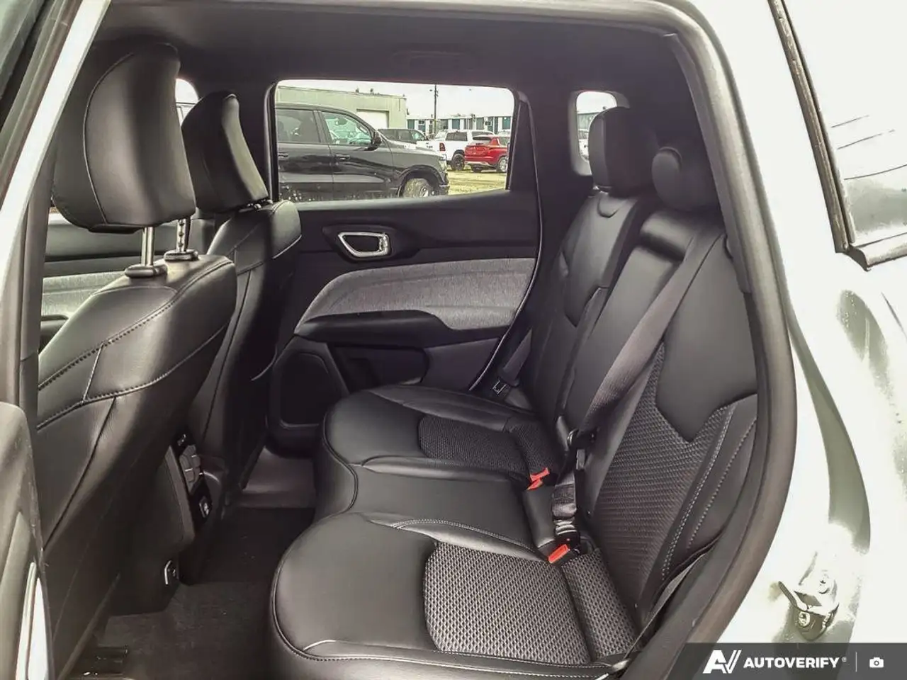Jeep Compass fotografie Jeep Compass
