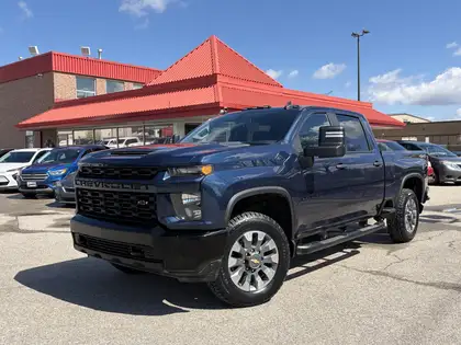2022 Chevrolet Silverado 2500HD Custom Crew Cab 4WD