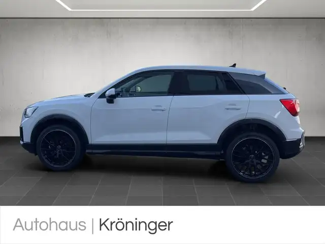 Audi Q2 view 3