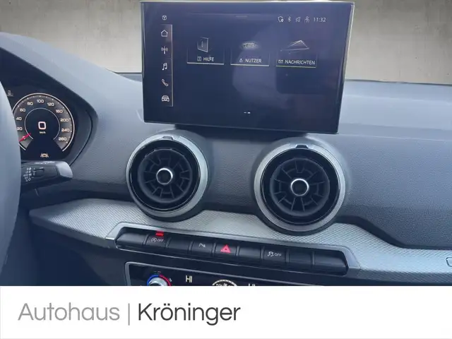 Audi Q2 view 15