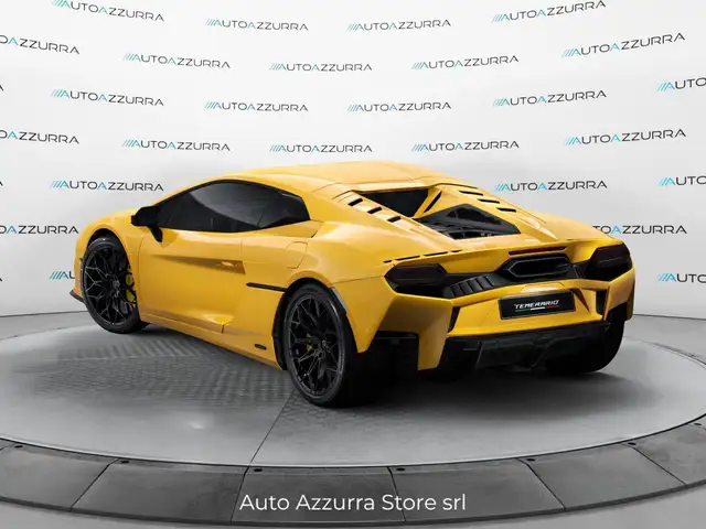 Lamborghini Temerario view 3
