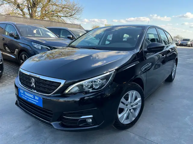 Peugeot 308 SW 1.2i PURETECH NAVIGATIE CARPLAY DAB BLUETOOTH