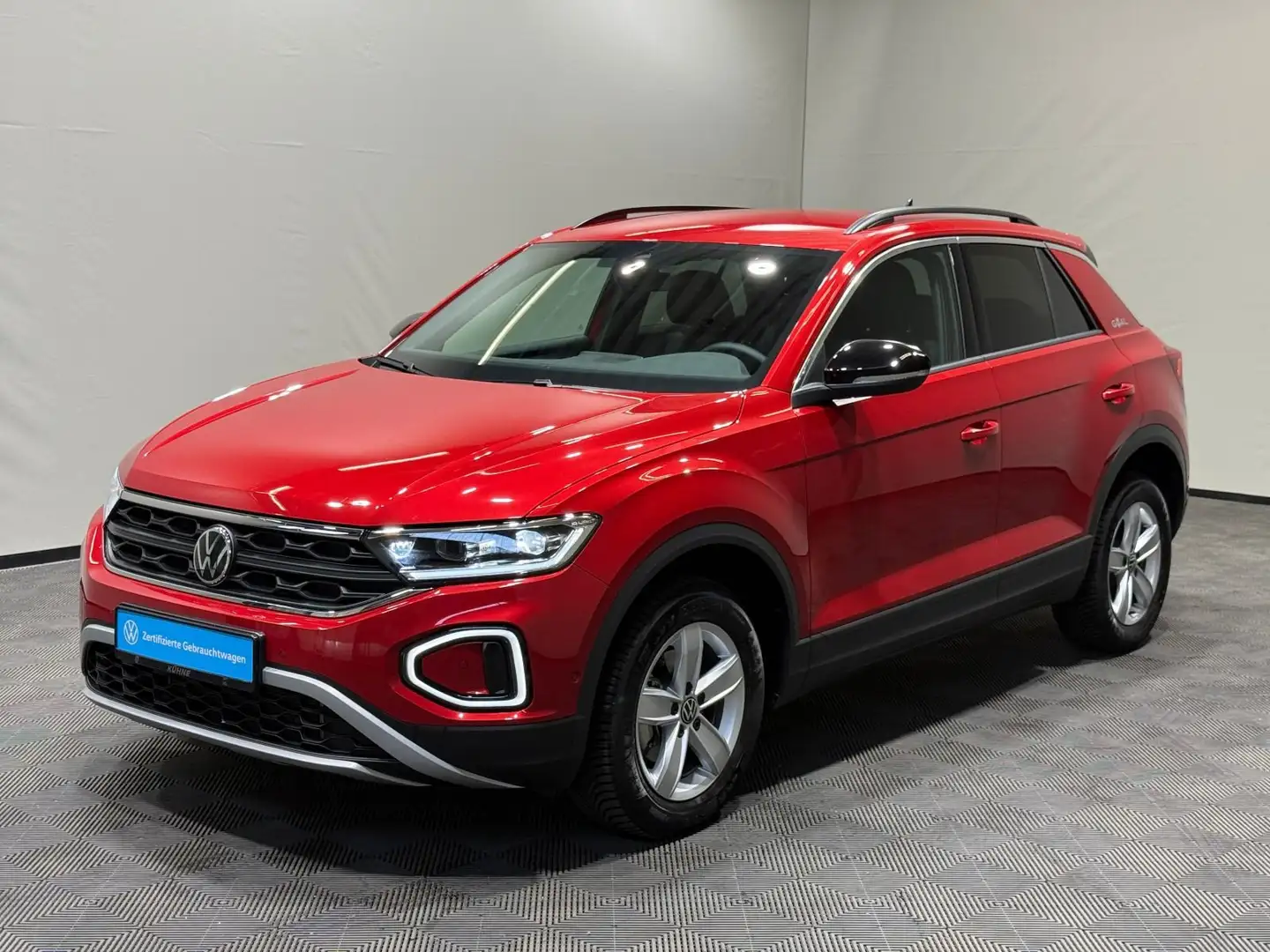 Volkswagen T-Roc T-ROC Goal 1.5 TSI DSG | AHK LED ACC APP-CONNECT Rood - 2