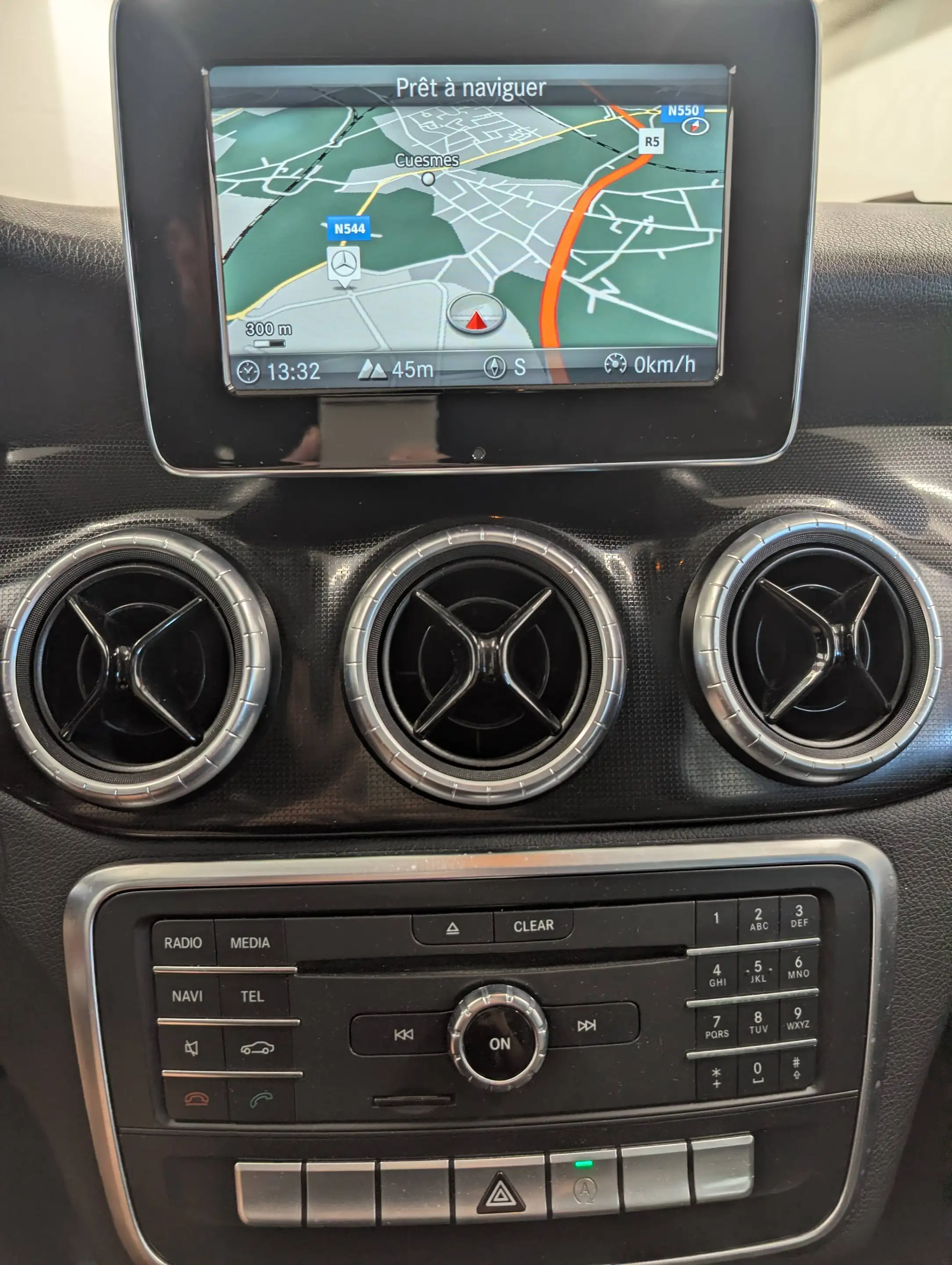 Mercedes-Benz CLA 180 d Berline **NAVI-CAMERA-SPORT-EURO 6** — photo 10