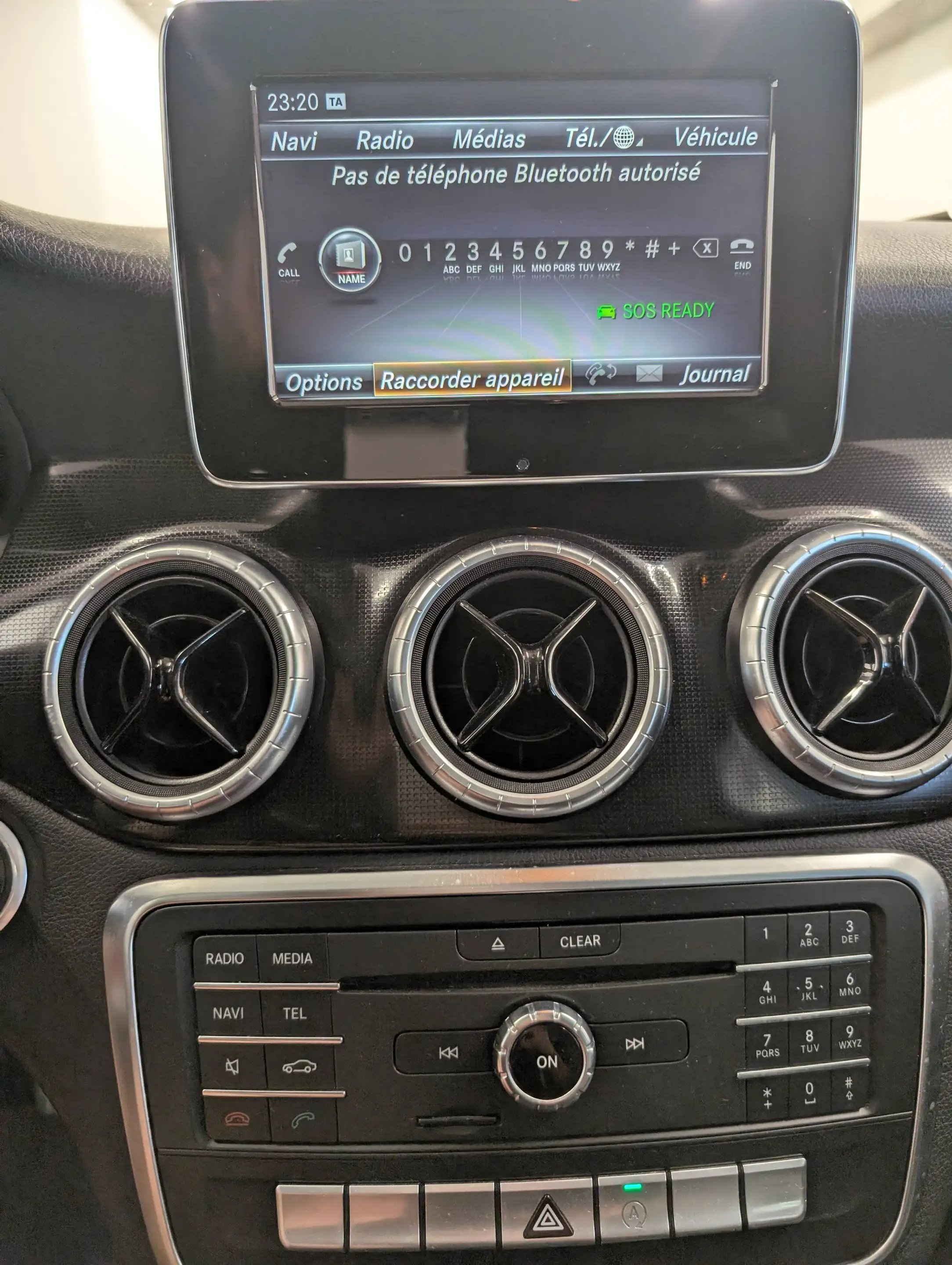 Mercedes-Benz CLA 180 d Berline **NAVI-CAMERA-SPORT-EURO 6** — photo 13