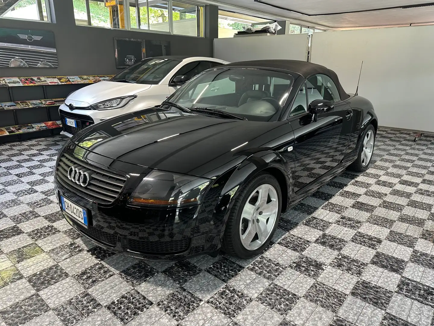 Audi TT Roadster 1.8t 150cv - UNICOPROPRIETARIO - PERFETTA Schwarz - 1