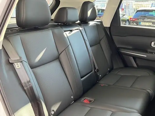 Leapmotor C10 view 5