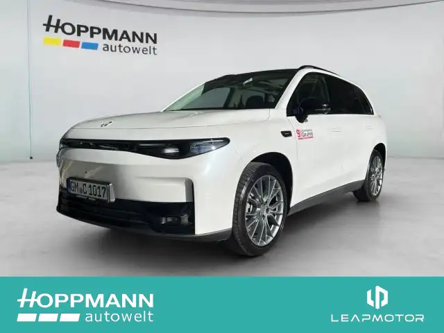 Leapmotor C10