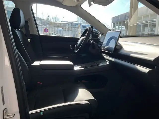 Leapmotor C10 view 6