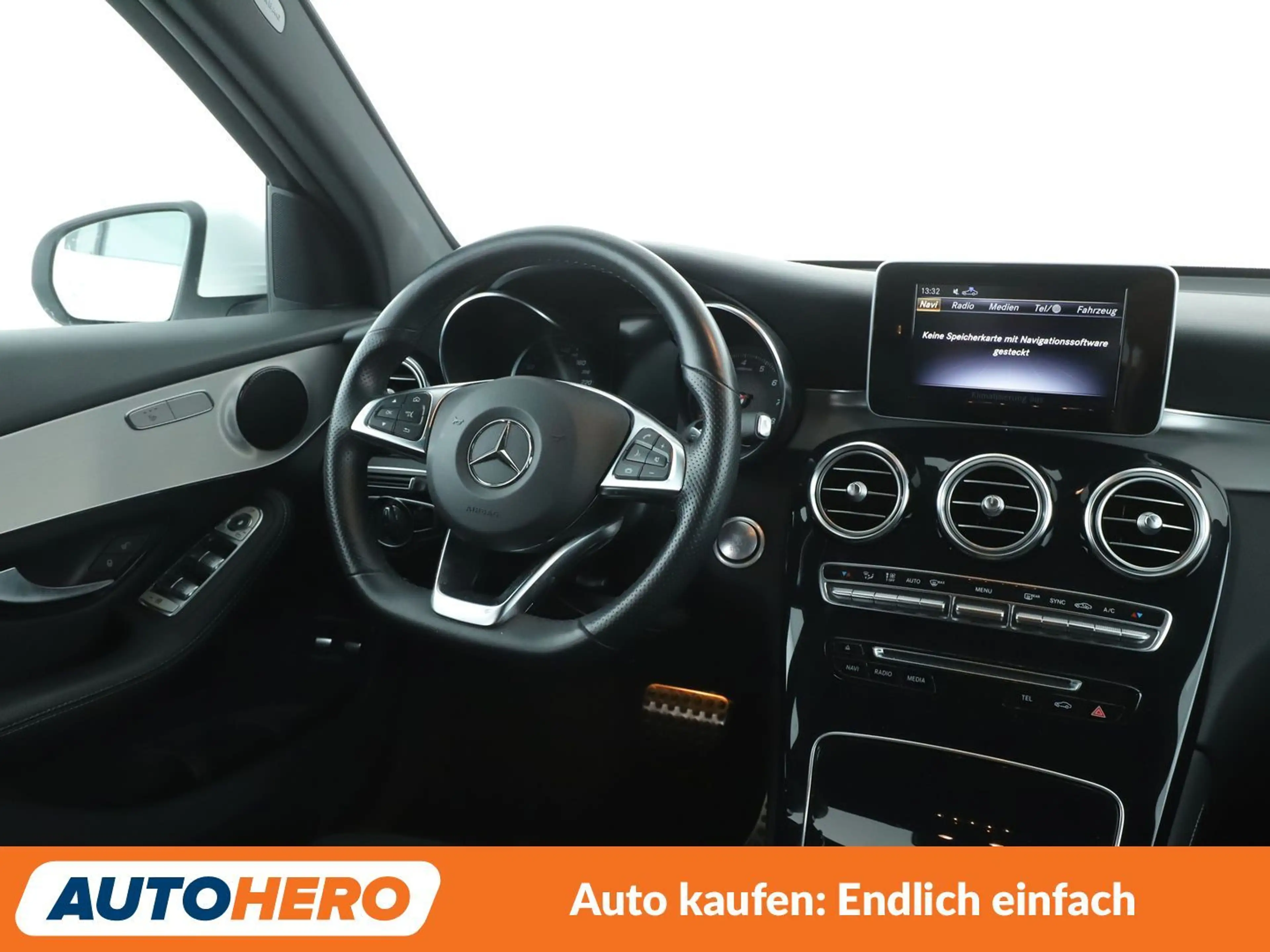 Mercedes-Benz GLC 250 4Matic AMG Line Aut.*LED*NAVI*TEMPO*CAM*PDC*SHZ* — photo 13