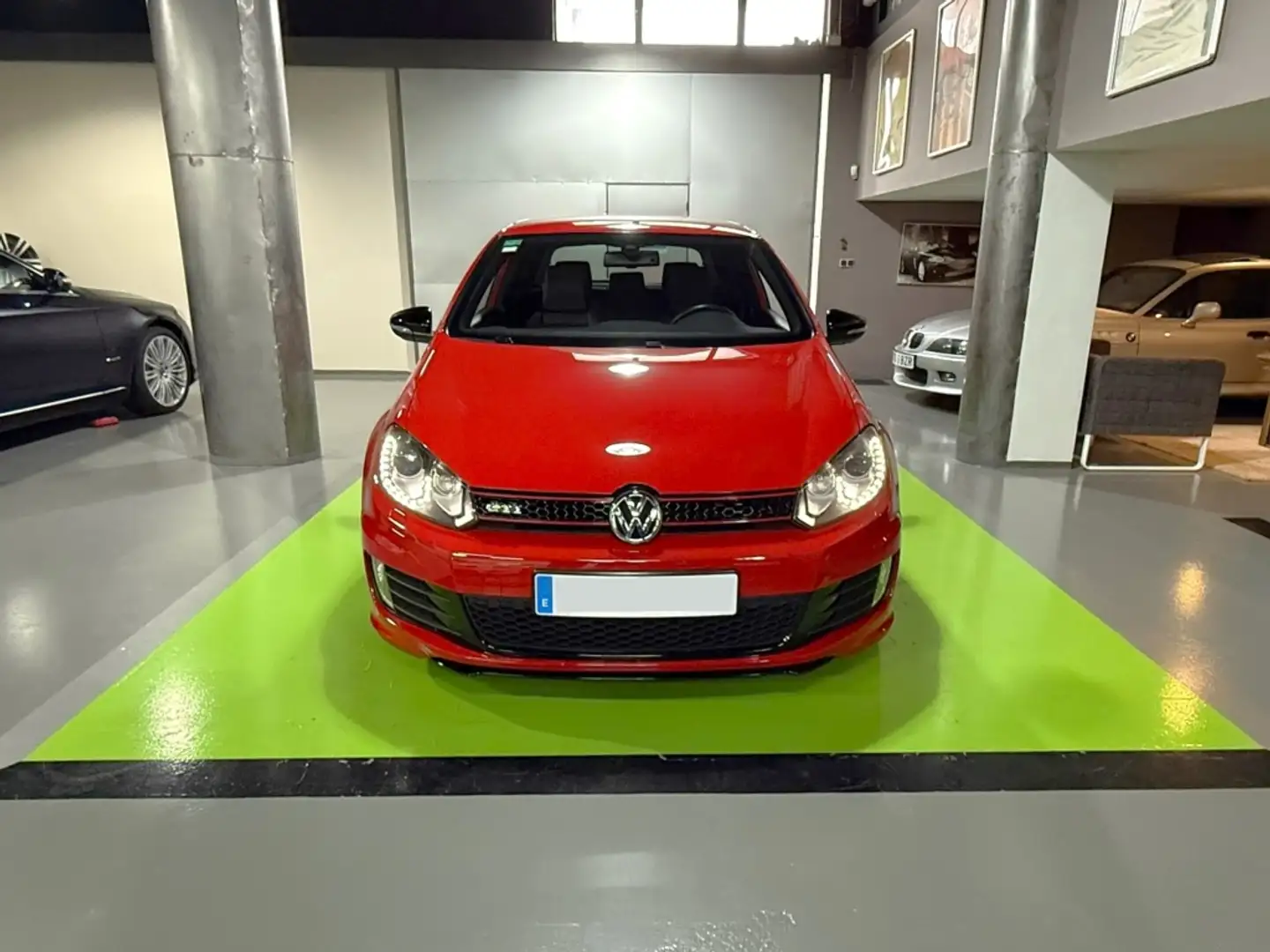 Volkswagen Golf GTI 2.0 TSI 35 DSG Rojo - 2