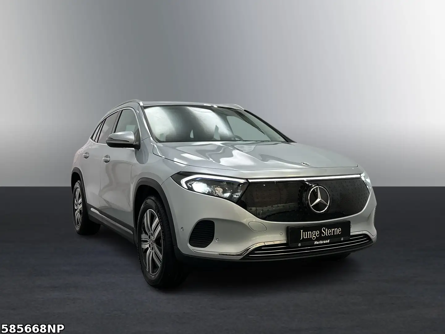 Mercedes-Benz Progressive  AHK LED Kamera PTS SHZ 18" Silber - 2