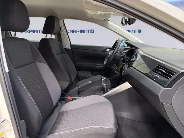 Volkswagen Polo view 16