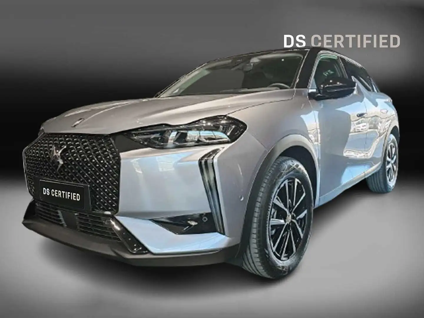 DS Automobiles DS 3 Hybrid 136 Édition France Km Zero Grijs - 1
