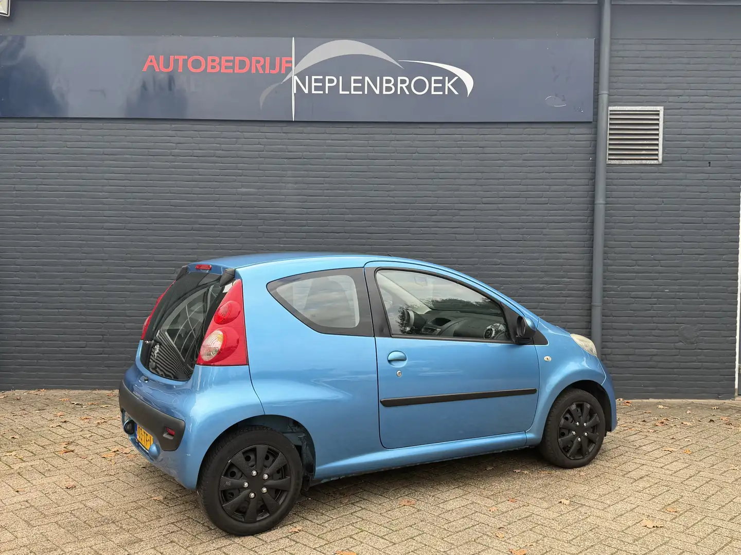 Peugeot 107 1.0-12V XS Bj 2006 Apk 02-2026 Leuk beginners auto Bleu - 2