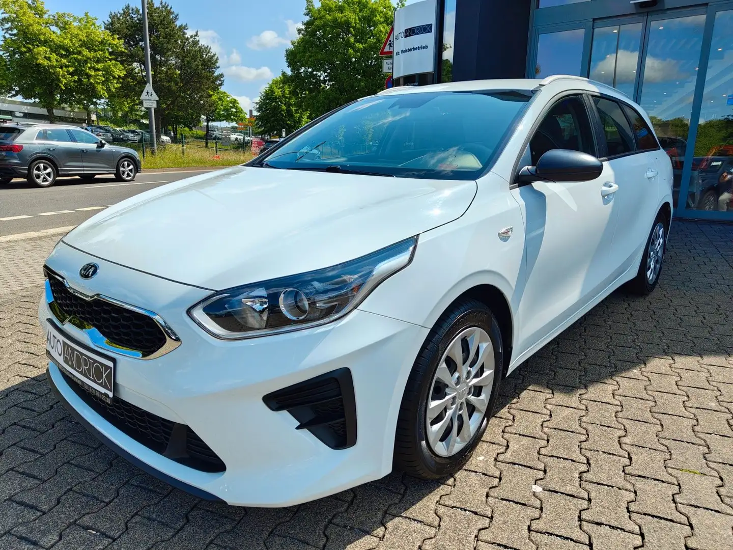 Kia Ceed SW / cee'd SW Edition 7, 1.Hand, SH bijela - 1