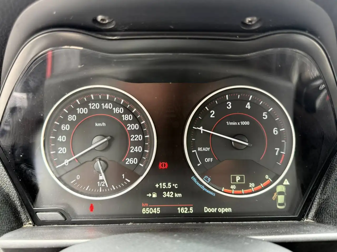 BMW 2 Series снимка BMW 2 Series