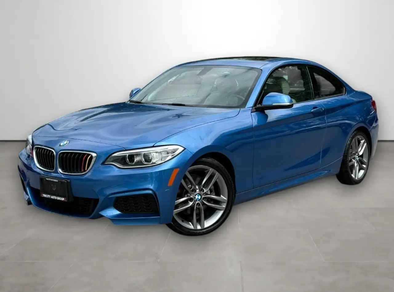 BMW 2 Series снимка BMW 2 Series