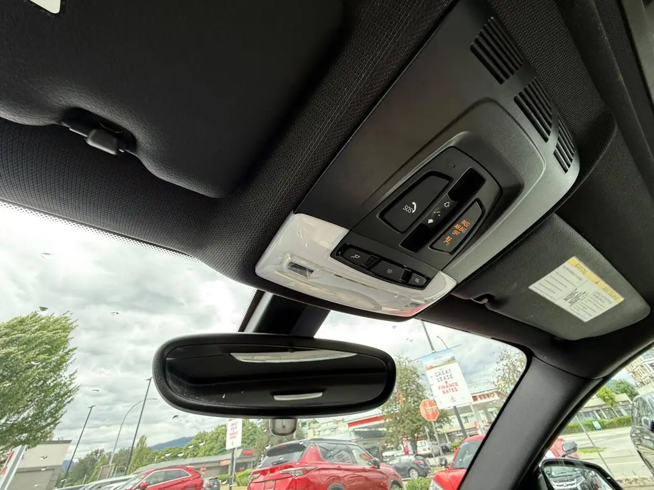 BMW 2 Series снимка BMW 2 Series