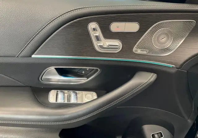 Mercedes-Benz Gle view 12
