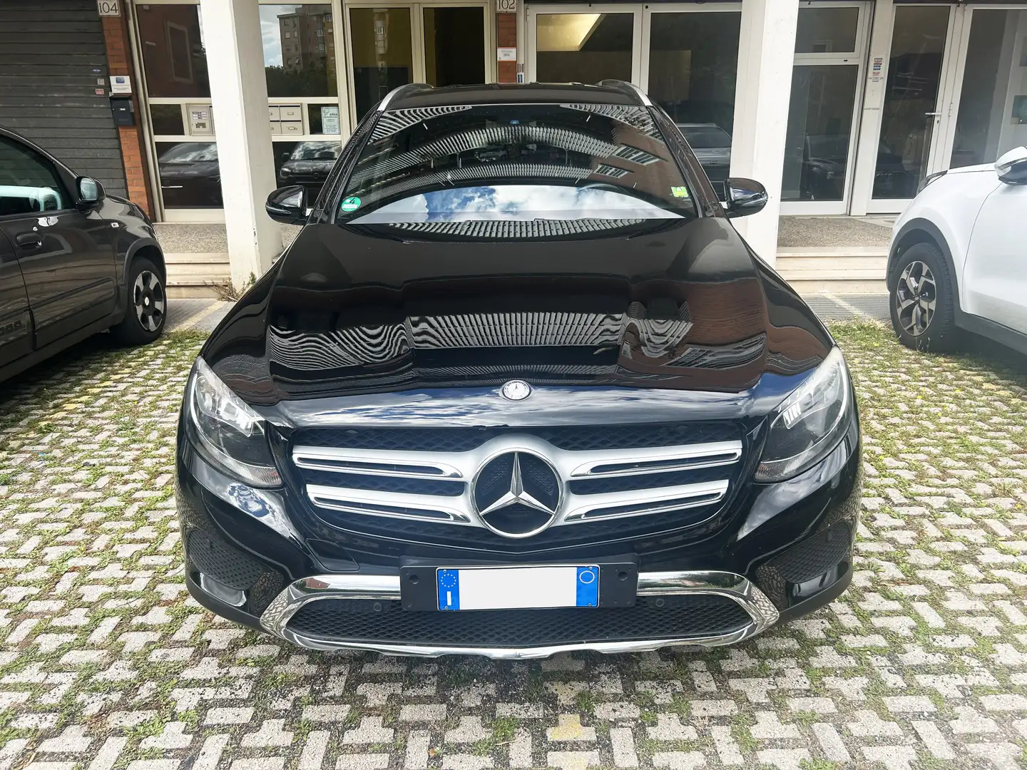 Mercedes-Benz GLC 220 d 4Matic Tagliandi Mercedes Nero - 2