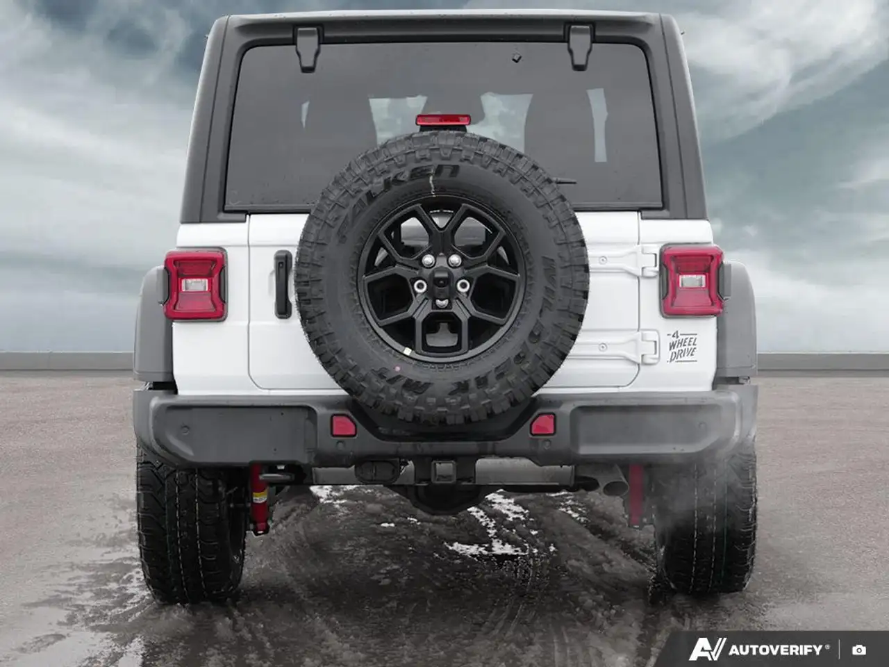 Jeep Wrangler снимка Jeep Wrangler