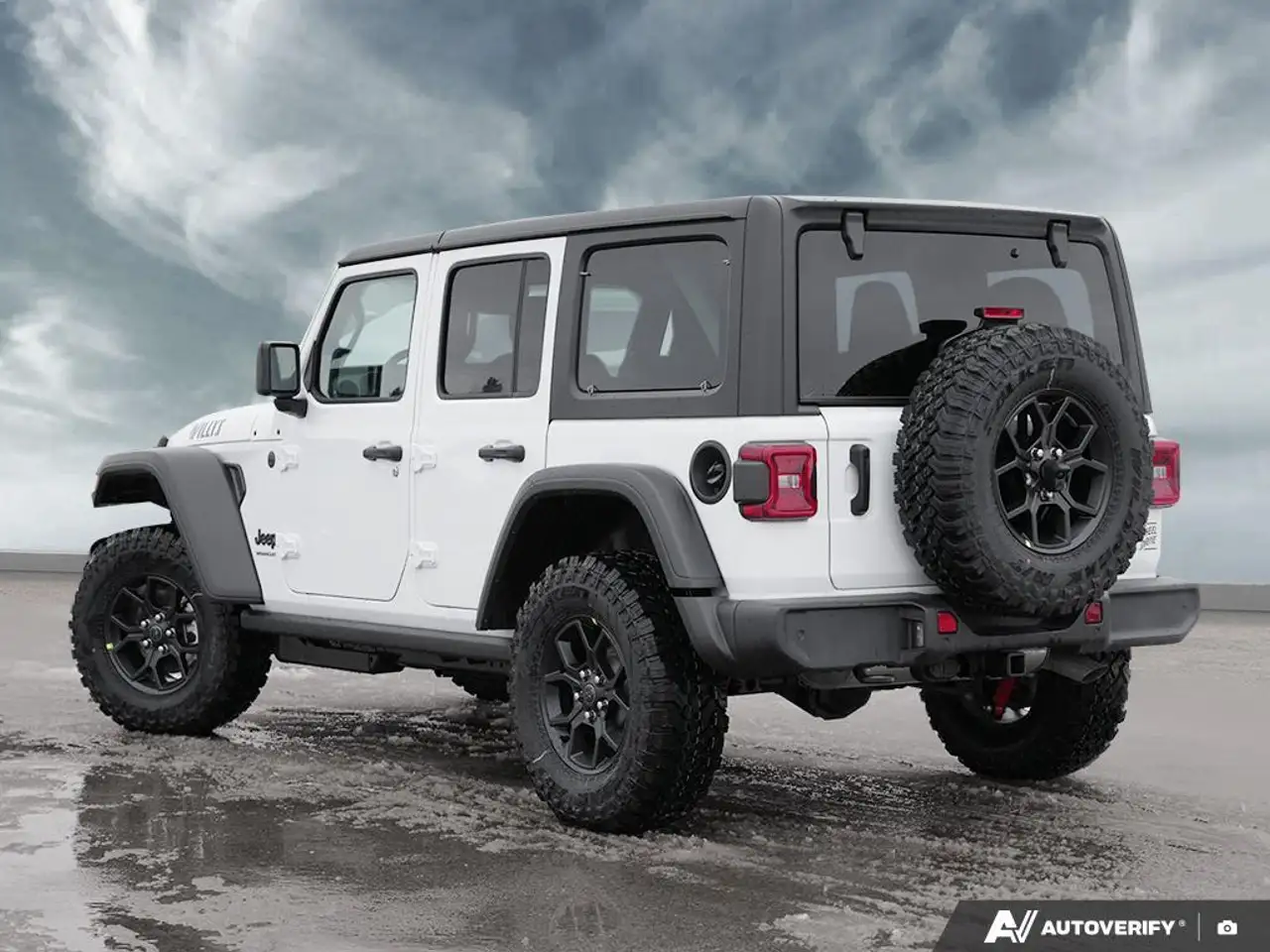 Jeep Wrangler снимка Jeep Wrangler