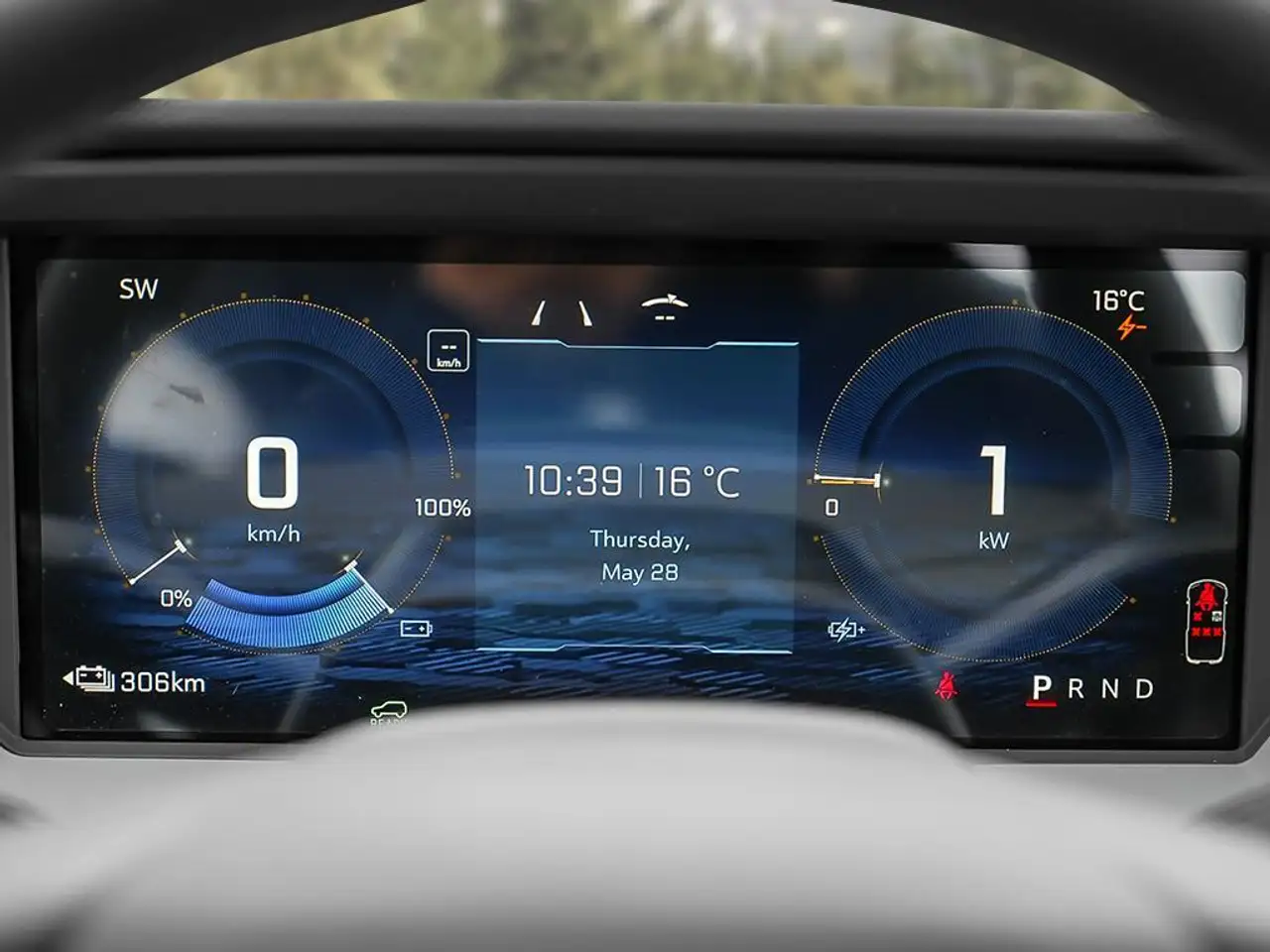 Chevrolet Bolt photo Chevrolet Bolt