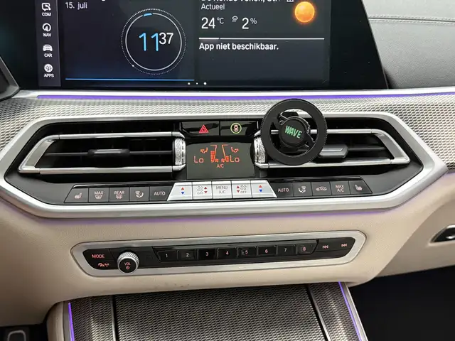 BMW X5 Xdrive45e view 14