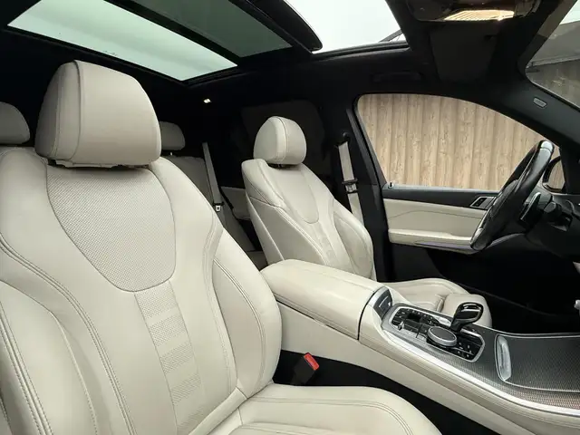 BMW X5 view 30