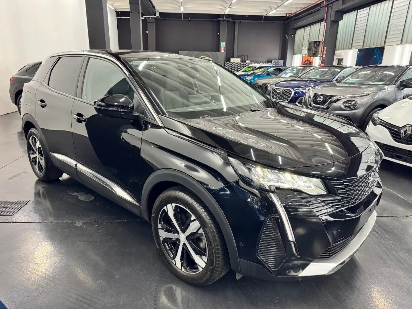 Peugeot 3008 PureTech Turbo 130 S&S EAT8 GT Schwarz - 1