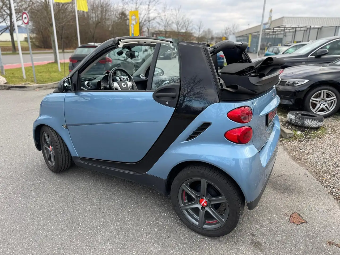 smart forTwo Micro Hybrid Drive Cabrio Leder Noir - 2