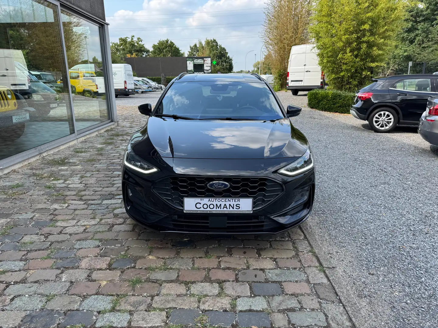 Ford Focus Focus Turnier 1.0 EcoBoost Hybrid ST-LINE DESIGN Schwarz - 2