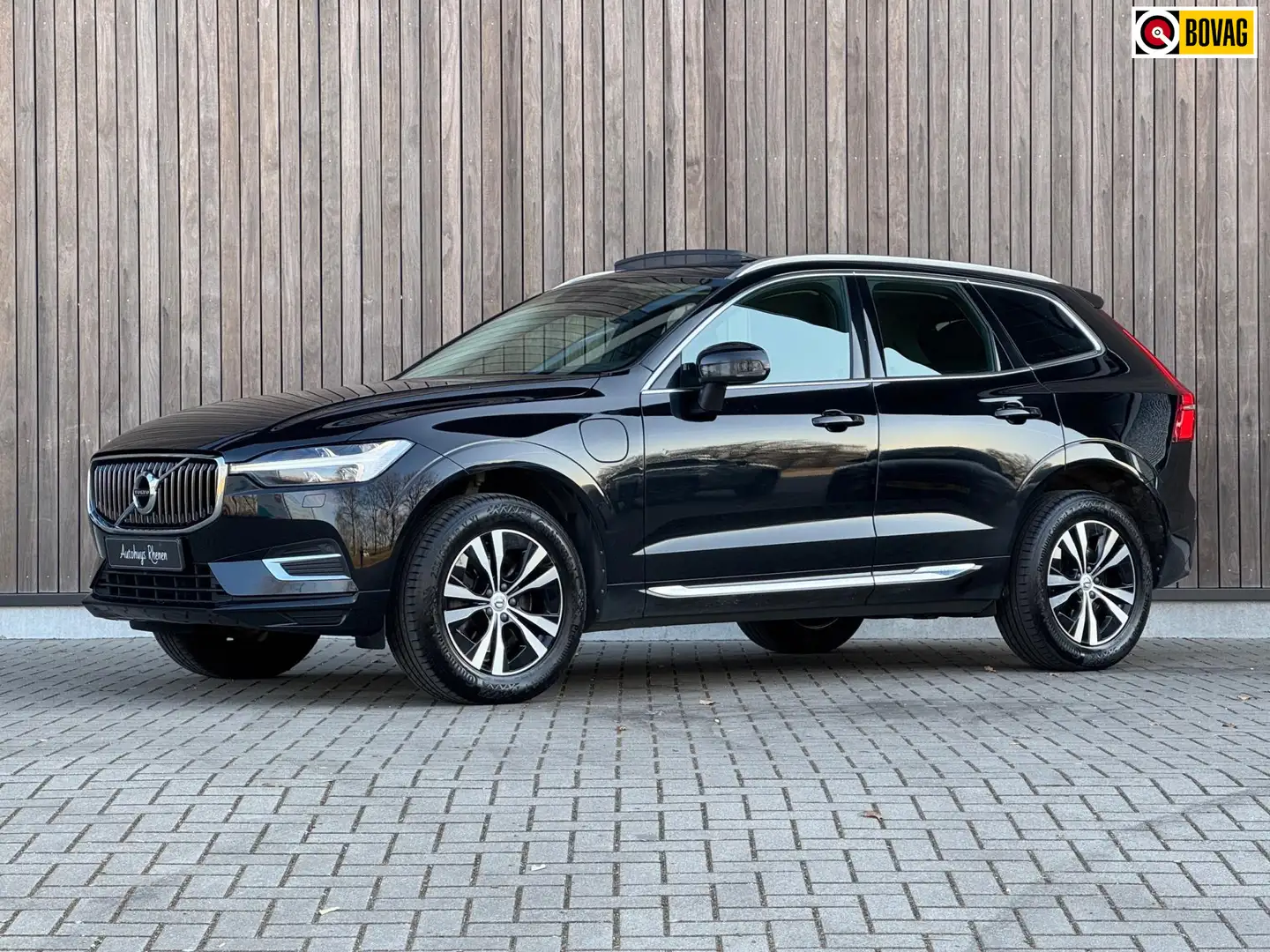 Volvo XC60 2.0 Recharge T6 AWD Inscription Expression / Pano Zwart - 1