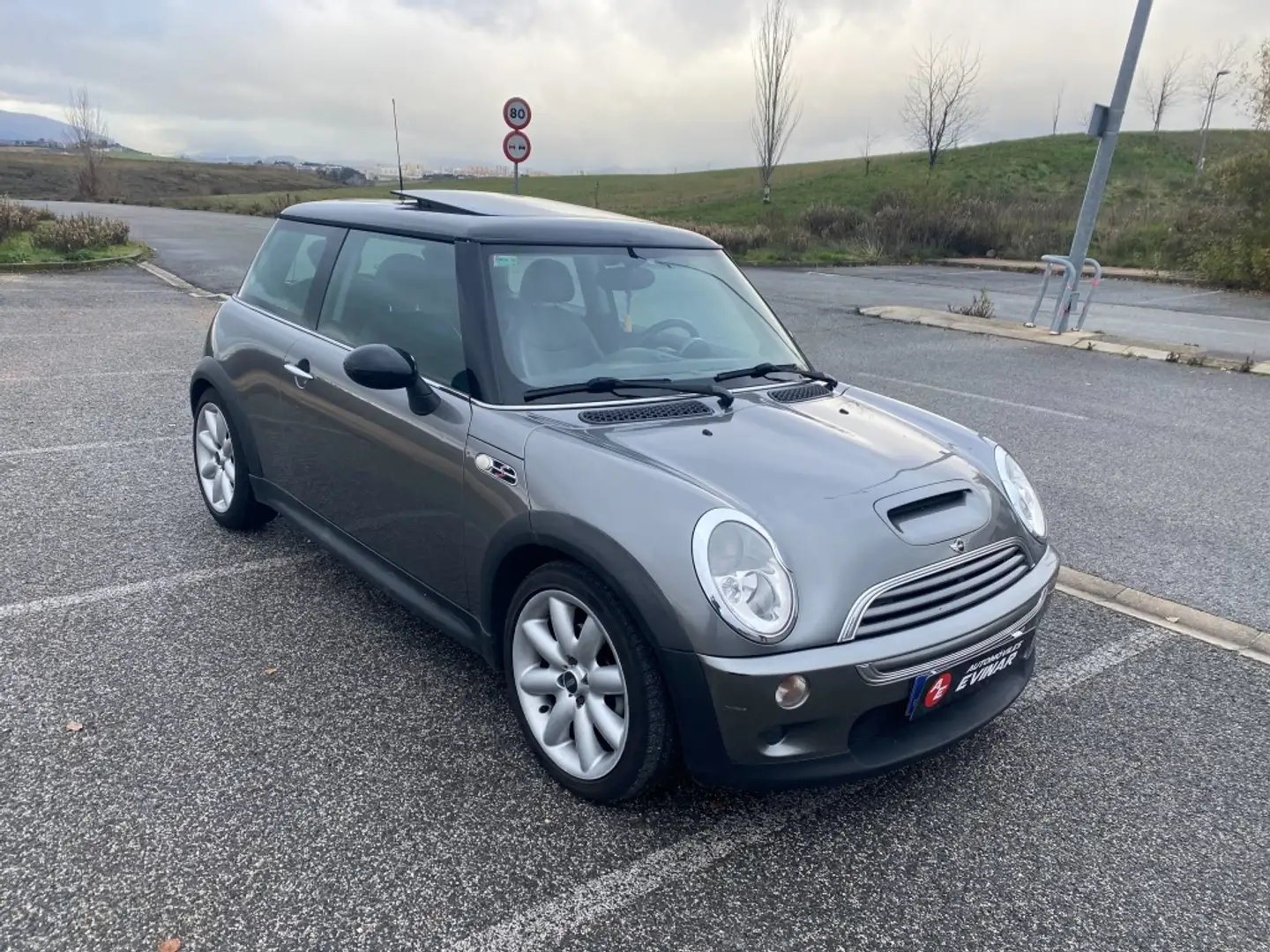 MINI Cooper S Gris - 2
