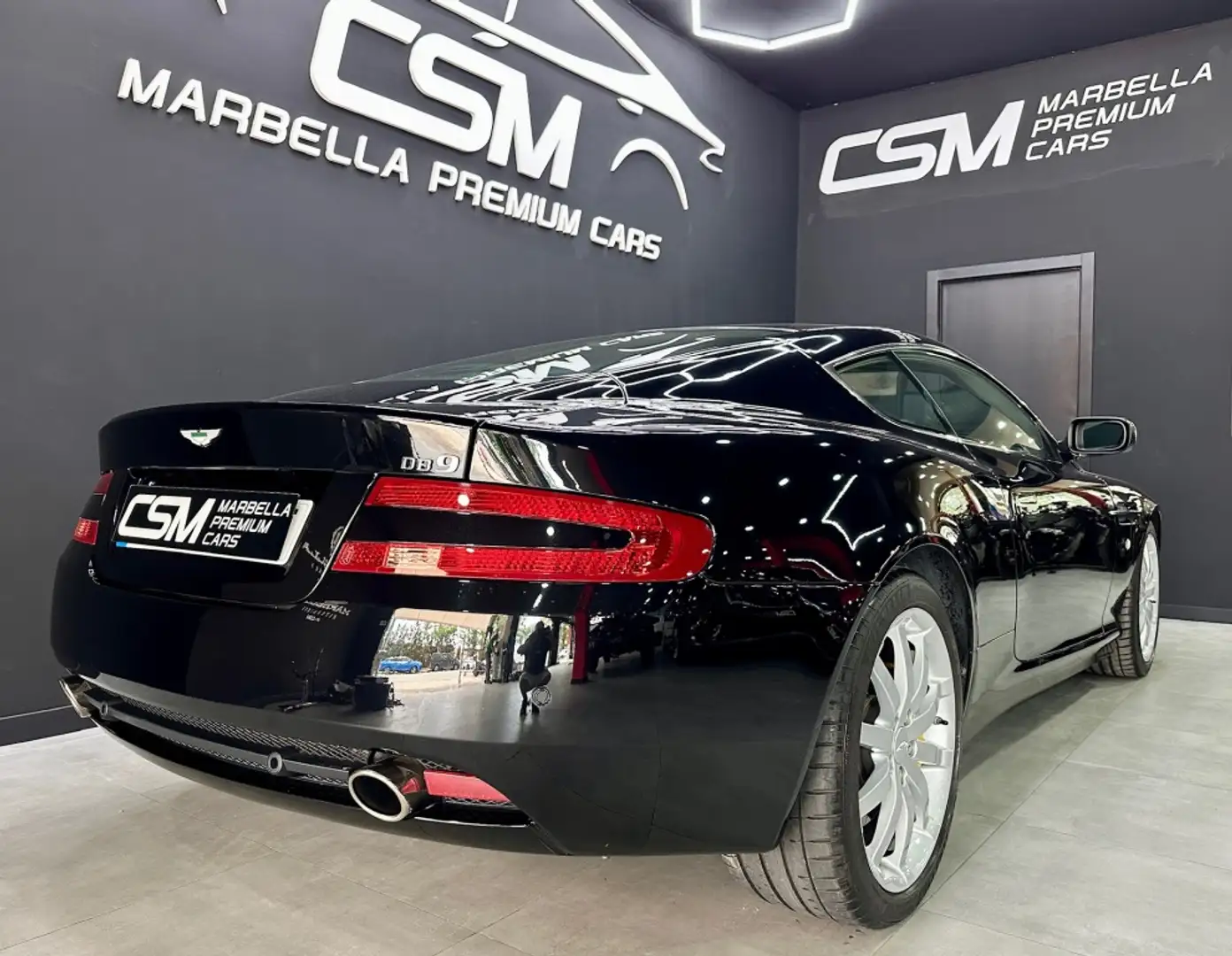 Aston Martin DB9 Touchtronic2 Negro - 2