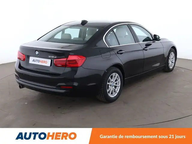 BMW 3 Series view 6