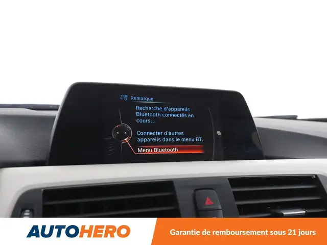 BMW 3 Series view 25