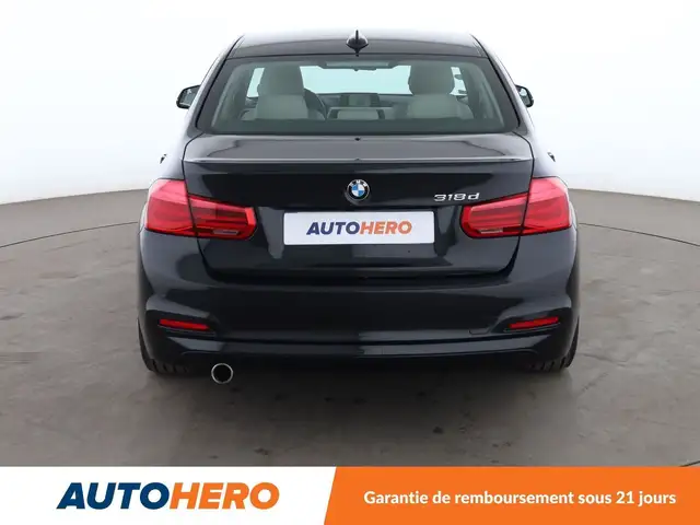 BMW 3 Series view 5