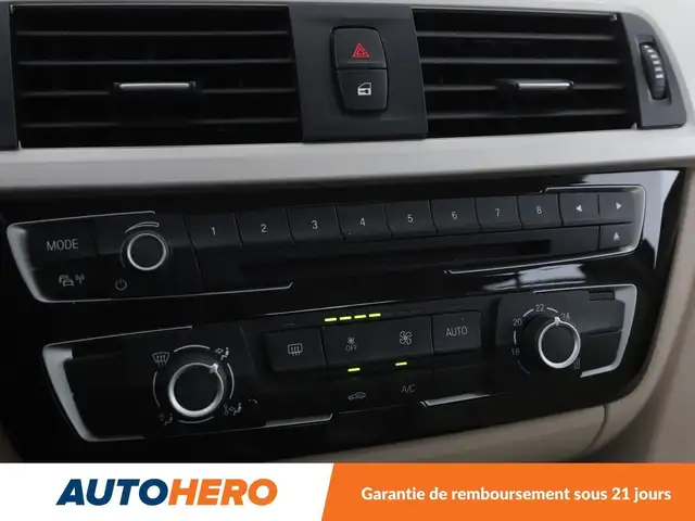 BMW 3 Series view 27
