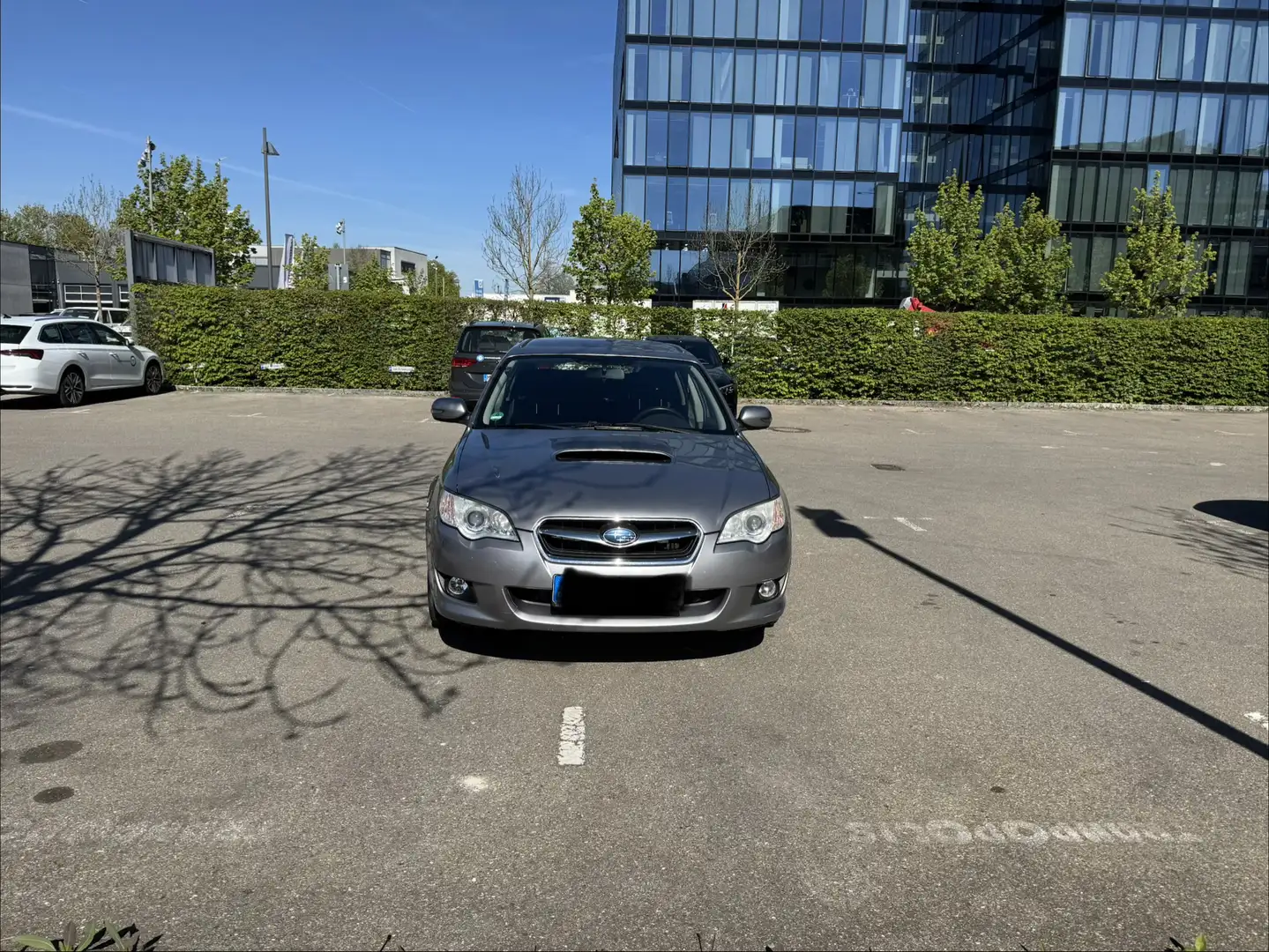 Subaru Legacy 2.0 D Active Grau - 2