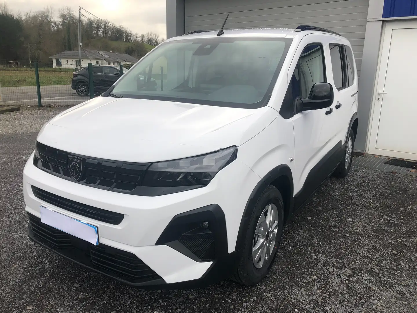 Peugeot Rifter Nouveau BlueHDI 100CV ALLURE (N1)Pack Style Blanco - 2