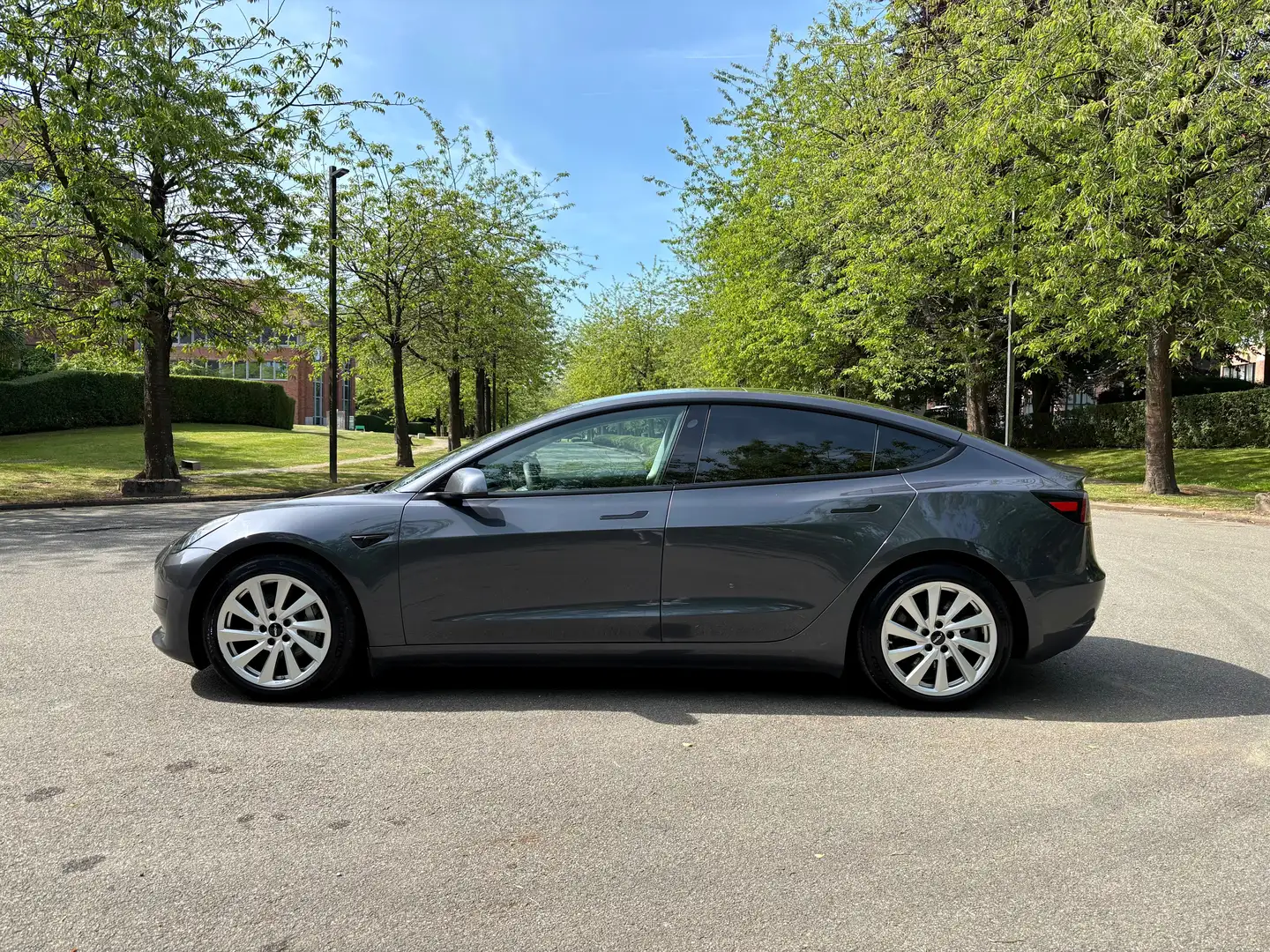 Tesla Model 3 Standard Range Plus *** Pompe  / Autopilot 3 *** Gris - 1