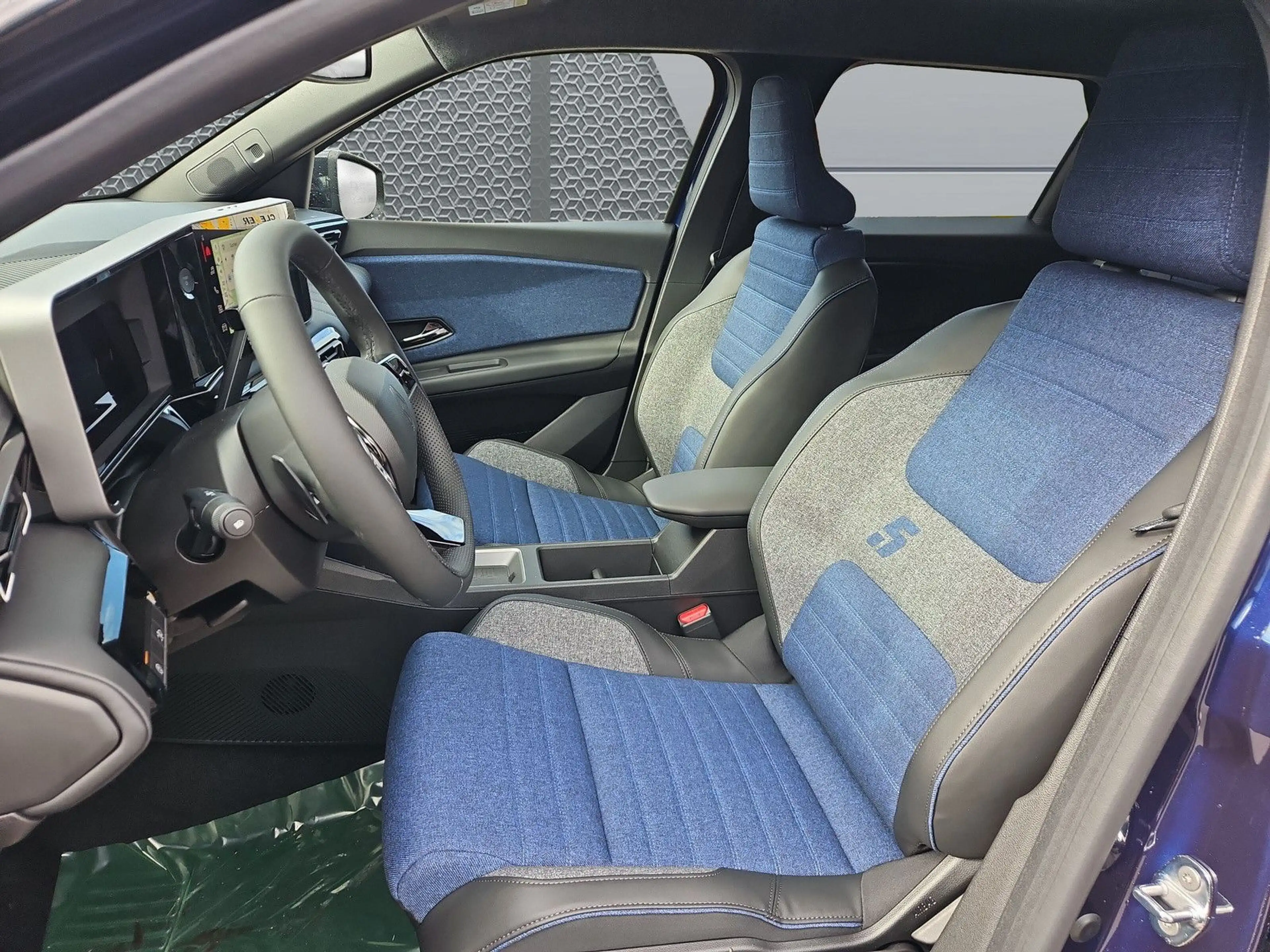 Renault R 5 R5 Iconic E-Tech 150 Comfort Range — photo 6