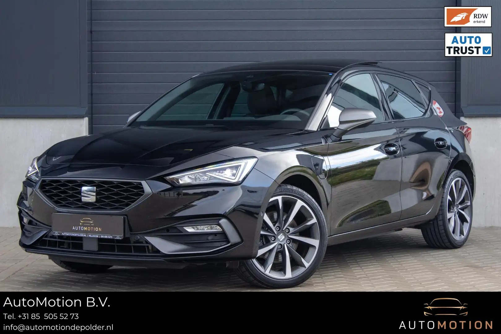 SEAT Leon 1.4 TSI eHybrid PHEV FR Bus. Int. PANO MEMORY CAME Zwart - 1