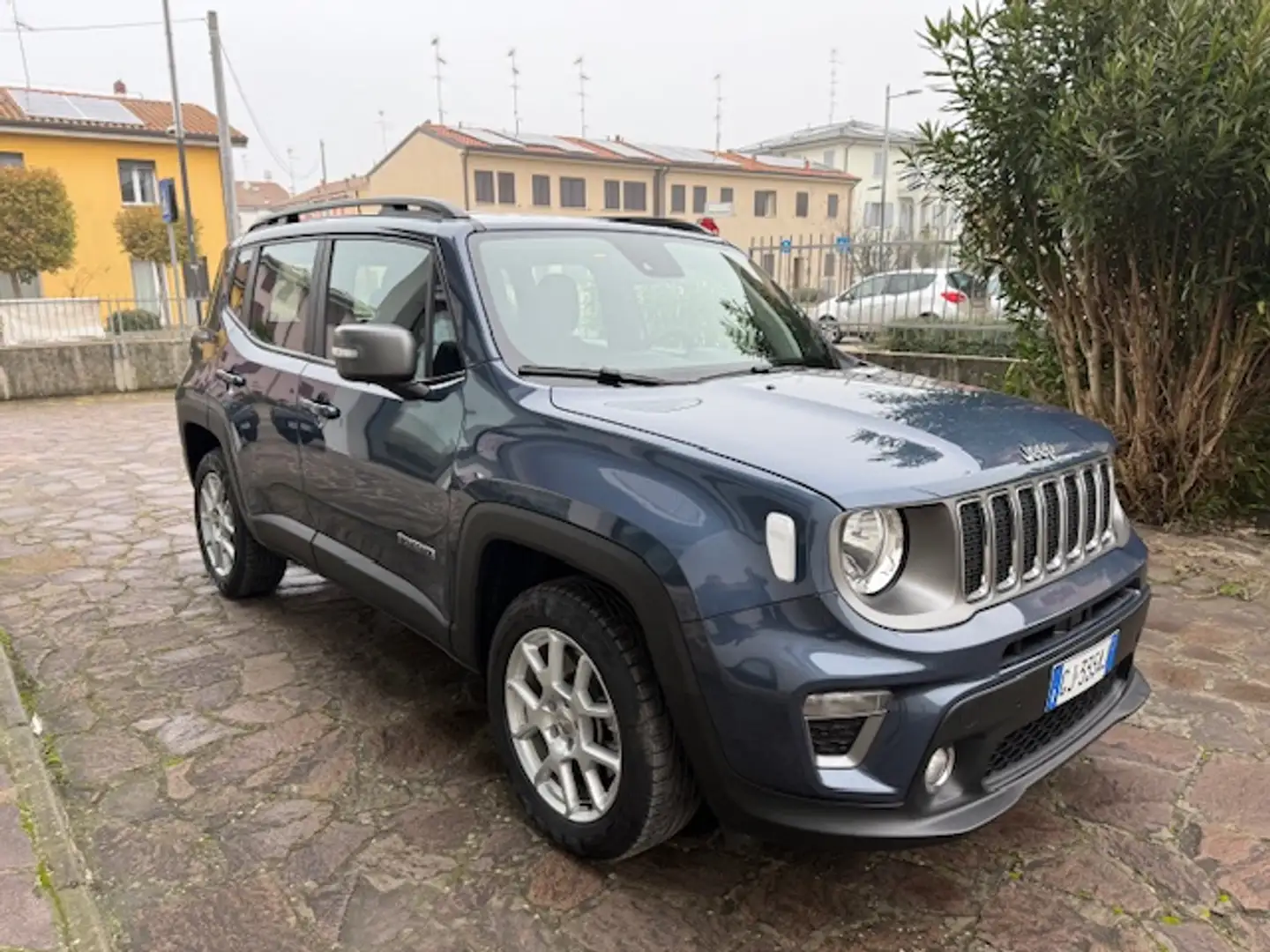 Jeep Renegade Renegade 1.3 t4 phev Limited 4xe at6 Blau - 2