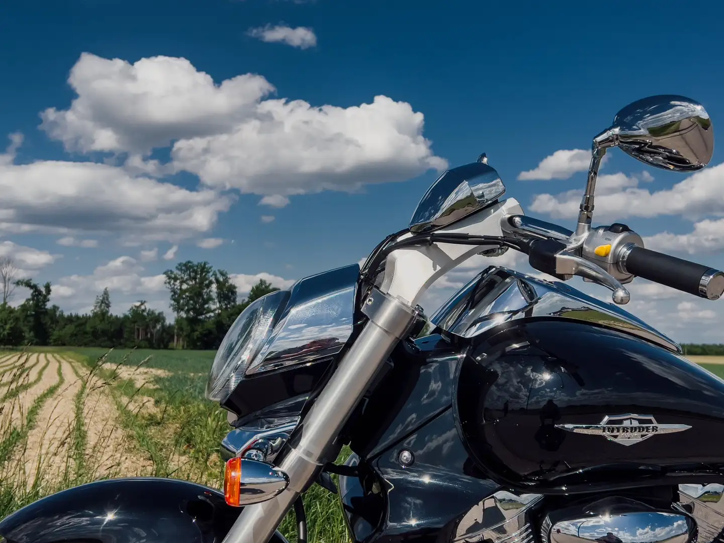 Suzuki Intruder M 1800R Negru - 2